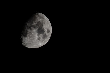 熬夜偷偷看B站，晚上睡不着的危害与应对方法